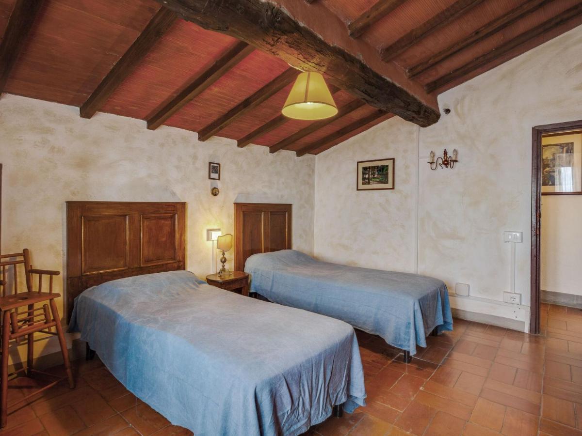 Belvilla By Oyo Flat In Farmhouse With Pool Pian di Scò Exterior foto